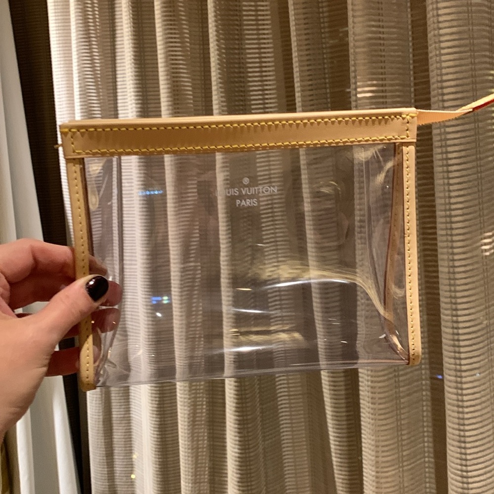 Stunning rare, collectible Louis Vuitton rare cosmetic case, authentic,must have - Picture 3 of 17